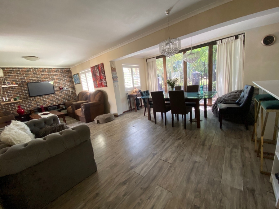 3 Bedroom Property for Sale in Sonnekuil Western Cape